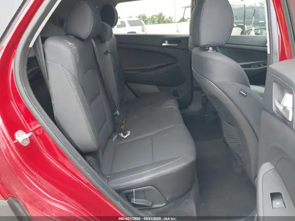 KM8J33A40MU332934 2021 HYUNDAI TUCSON - Image 8