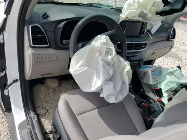 KM8J33A40MU386735 2021 HYUNDAI TUCSON - Image 8