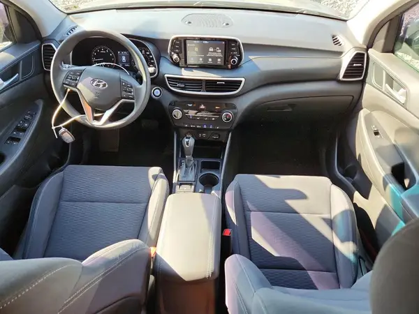 KM8J33A40MU389375 2021 HYUNDAI TUCSON - Image 8