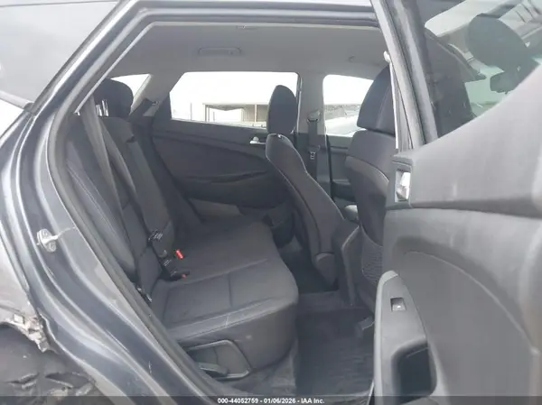 KM8J33A40MU400116 2021 HYUNDAI TUCSON - Image 8