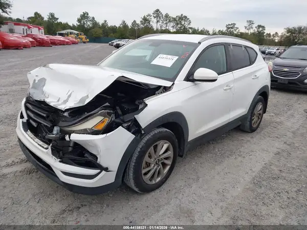 KM8J33A41GU063413 2016 HYUNDAI TUCSON - Image 2
