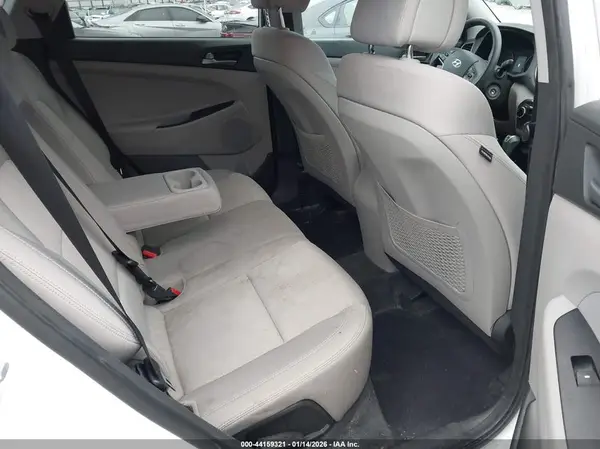 KM8J33A41GU063413 2016 HYUNDAI TUCSON - Image 8