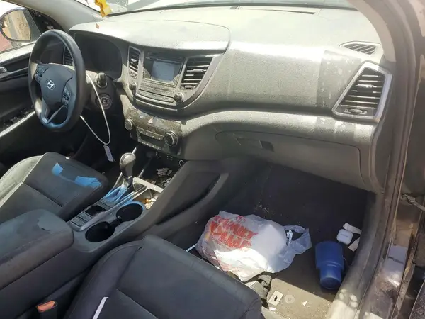 KM8J33A41GU074928 2016 HYUNDAI TUCSON - Image 8