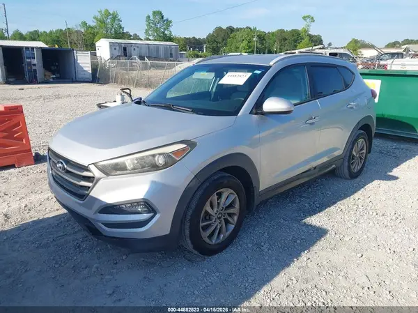 KM8J33A41GU089381 2016 HYUNDAI TUCSON - Image 2