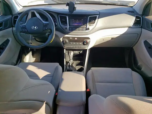 KM8J33A41GU104655 2016 HYUNDAI TUCSON - Image 8