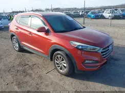KM8J33A41GU104753 2016 HYUNDAI TUCSON