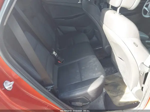 KM8J33A41GU104753 2016 HYUNDAI TUCSON - Image 8