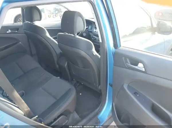 KM8J33A41GU115719 2016 HYUNDAI TUCSON - Image 8