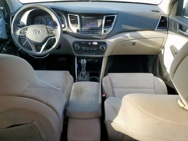 KM8J33A41GU134173 2016 HYUNDAI TUCSON - Image 8