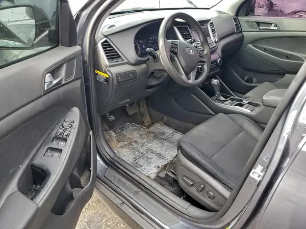 KM8J33A41GU160272 2016 HYUNDAI TUCSON - Image 8