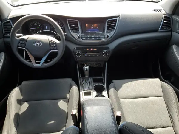 KM8J33A41GU194955 2016 HYUNDAI TUCSON - Image 8