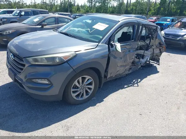 KM8J33A41GU208952 2016 HYUNDAI TUCSON - Image 2