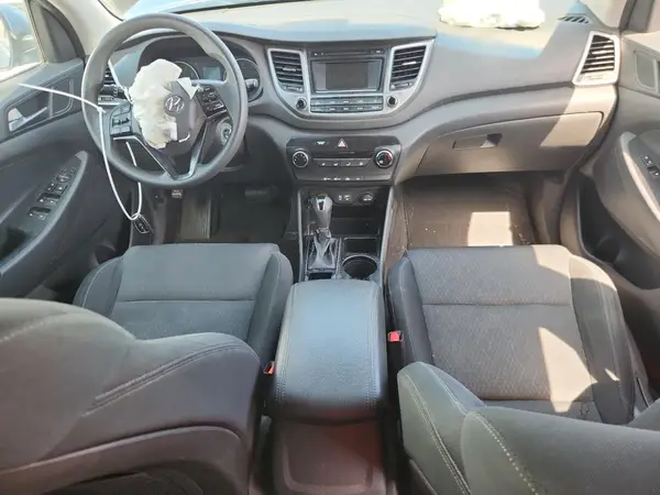KM8J33A41GU230000 2016 HYUNDAI TUCSON - Image 8