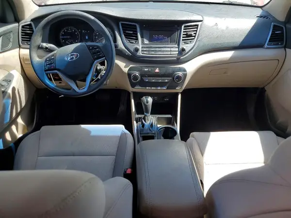 KM8J33A41GU238260 2016 HYUNDAI TUCSON - Image 8
