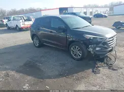 KM8J33A41GU257309 2016 HYUNDAI TUCSON
