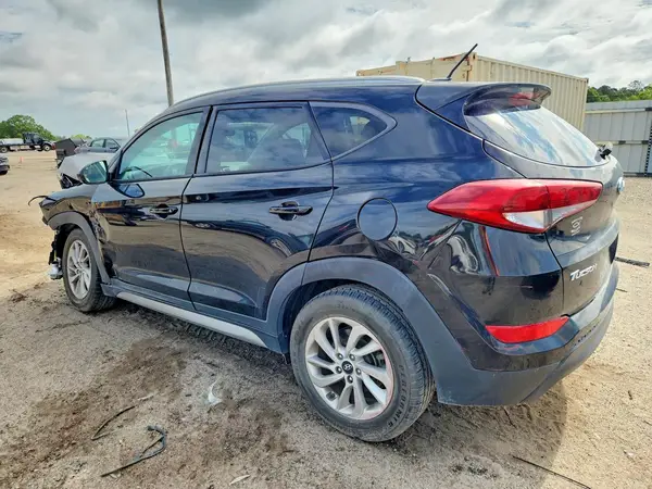 KM8J33A41HU265654 2017 HYUNDAI TUCSON - Image 2