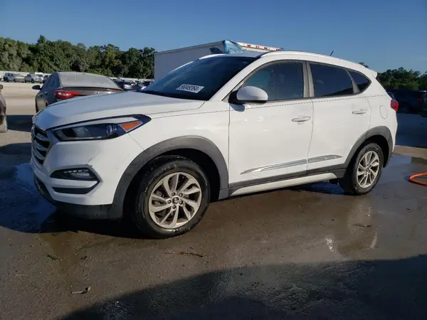 KM8J33A41HU311077 2017 HYUNDAI TUCSON - Image 1