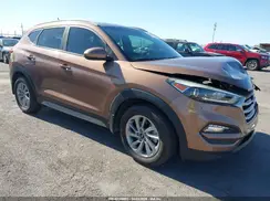 KM8J33A41HU378570 2017 HYUNDAI TUCSON