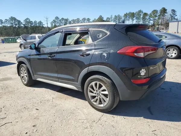 KM8J33A41HU379301 2017 HYUNDAI TUCSON - Image 2