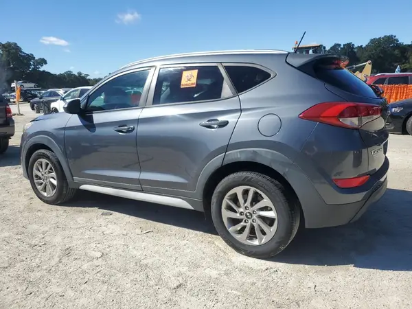 KM8J33A41HU393294 2017 HYUNDAI TUCSON - Image 2