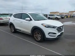 KM8J33A41HU401829 2017 HYUNDAI TUCSON