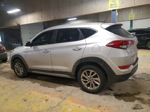 KM8J33A41HU408876 2017 HYUNDAI TUCSON - Image 2
