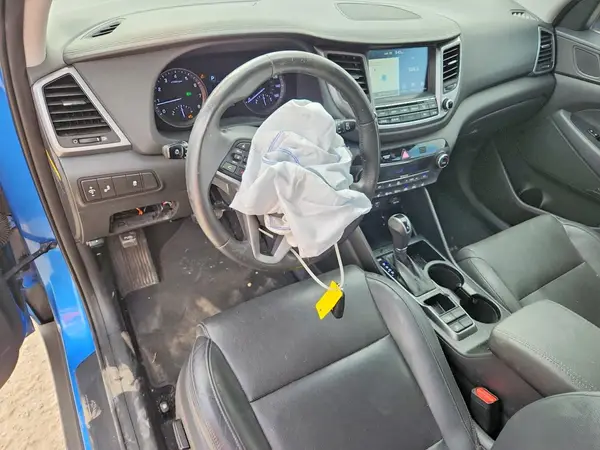 KM8J33A41HU413267 2017 HYUNDAI TUCSON - Image 8