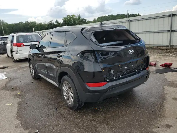 KM8J33A41HU425340 2017 HYUNDAI TUCSON - Image 2