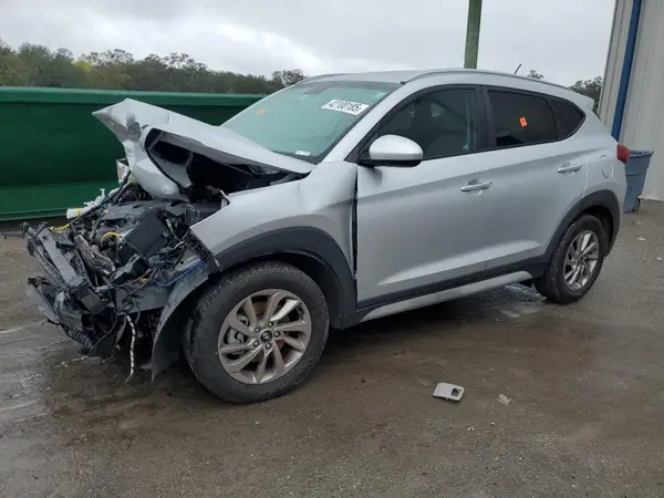 KM8J33A41HU436807 2017 HYUNDAI TUCSON - Image 1