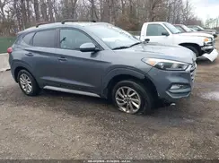 KM8J33A41HU477390 2017 HYUNDAI TUCSON