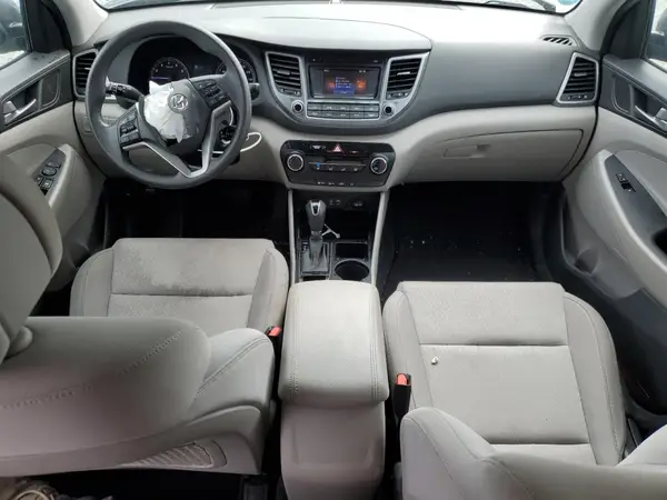 KM8J33A41HU486378 2017 HYUNDAI TUCSON - Image 8