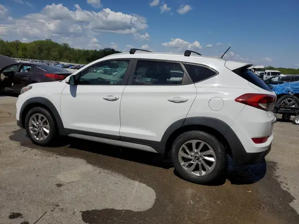 KM8J33A41HU506970 2017 HYUNDAI TUCSON - Image 2