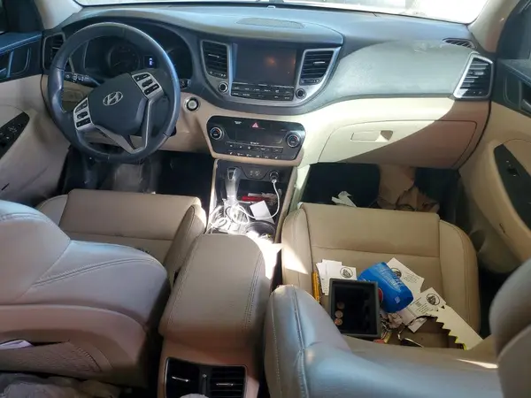 KM8J33A41HU508363 2017 HYUNDAI TUCSON - Image 8