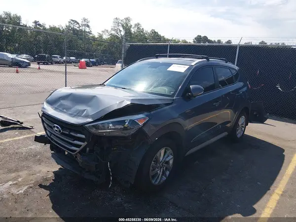 KM8J33A41HU514082 2017 HYUNDAI TUCSON - Image 2