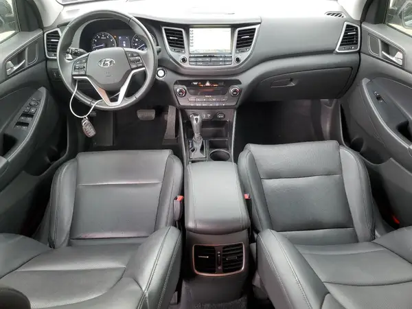 KM8J33A41HU524529 2017 HYUNDAI TUCSON - Image 8