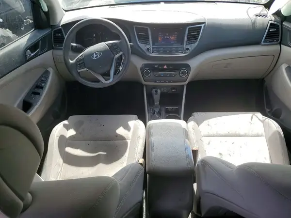 KM8J33A41HU534624 2017 HYUNDAI TUCSON - Image 8