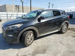 KM8J33A41HU565372 2017 HYUNDAI TUCSON