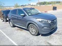 KM8J33A41HU575772 2017 HYUNDAI TUCSON