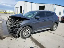 KM8J33A41HU585444 2017 HYUNDAI TUCSON