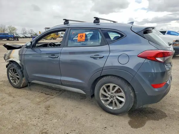 KM8J33A41JU597552 2018 HYUNDAI TUCSON - Image 2