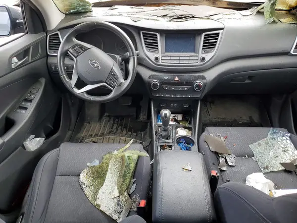 KM8J33A41JU597552 2018 HYUNDAI TUCSON - Image 8