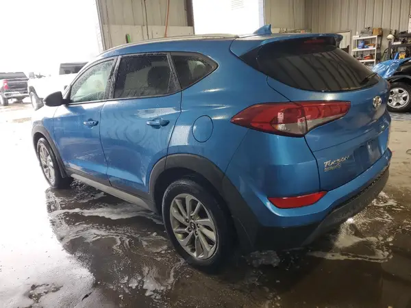 KM8J33A41JU604550 2018 HYUNDAI TUCSON - Image 2