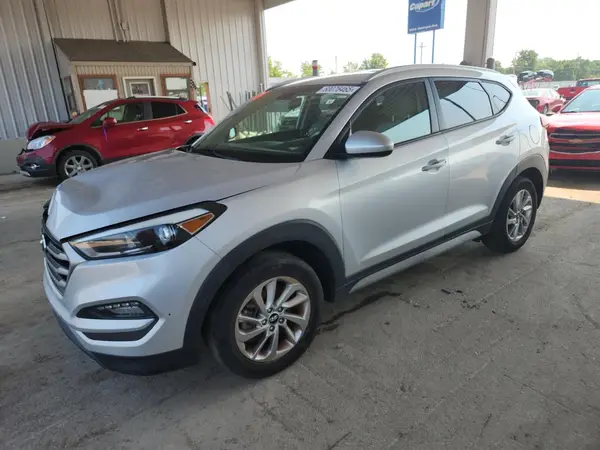 KM8J33A41JU609179 2018 HYUNDAI TUCSON - Image 1