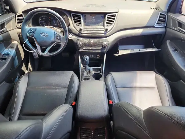 KM8J33A41JU622093 2018 HYUNDAI TUCSON - Image 8