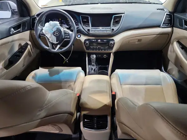 KM8J33A41JU646281 2018 HYUNDAI TUCSON - Image 8