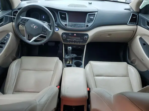 KM8J33A41JU657216 2018 HYUNDAI TUCSON - Image 8