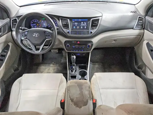 KM8J33A41JU662593 2018 HYUNDAI TUCSON - Image 8