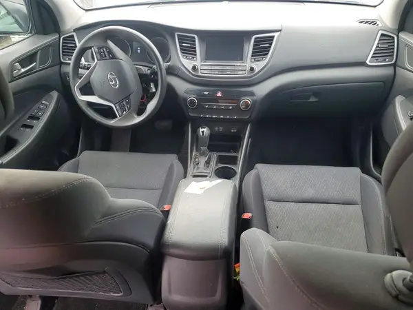 KM8J33A41JU663355 2018 HYUNDAI TUCSON - Image 8
