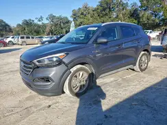 KM8J33A41JU671648 2018 HYUNDAI TUCSON