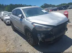 KM8J33A41JU678048 2018 HYUNDAI TUCSON